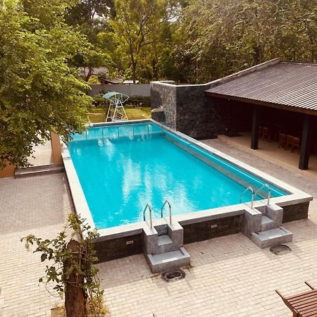 Royal Nest Bed & Breakfast Polonnaruwa Exterior photo