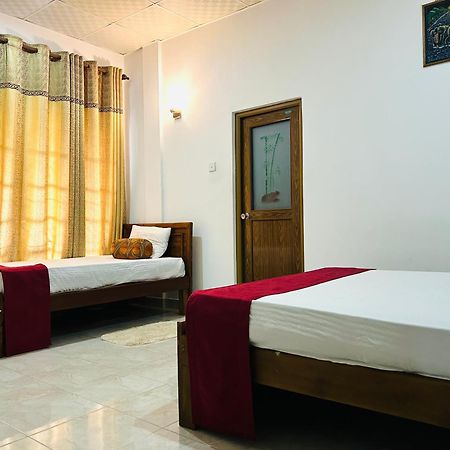 Royal Nest Bed & Breakfast Polonnaruwa Exterior photo