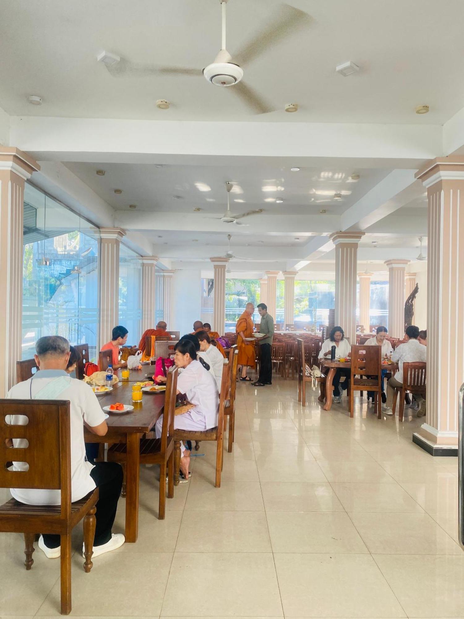Royal Nest Bed & Breakfast Polonnaruwa Exterior photo